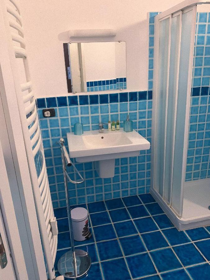 Appartement Poseidon Near Sea Νίκαια Εξωτερικό φωτογραφία