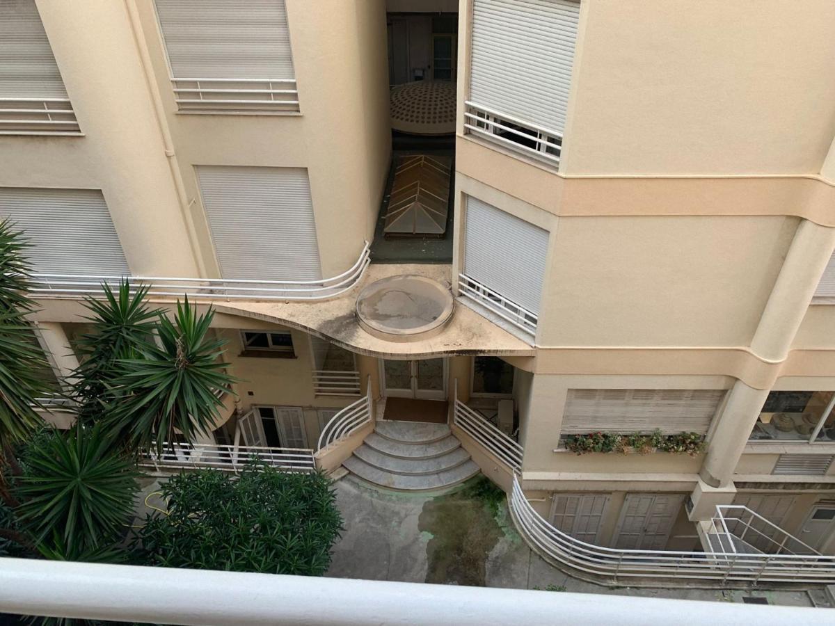 Appartement Poseidon Near Sea Νίκαια Εξωτερικό φωτογραφία